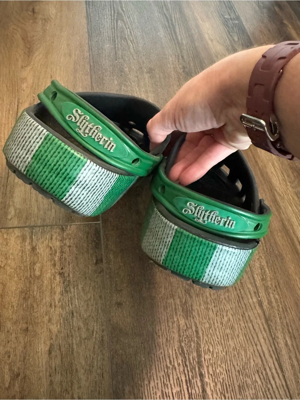 Big kids size 5 Harry Potter Slytherin crocs